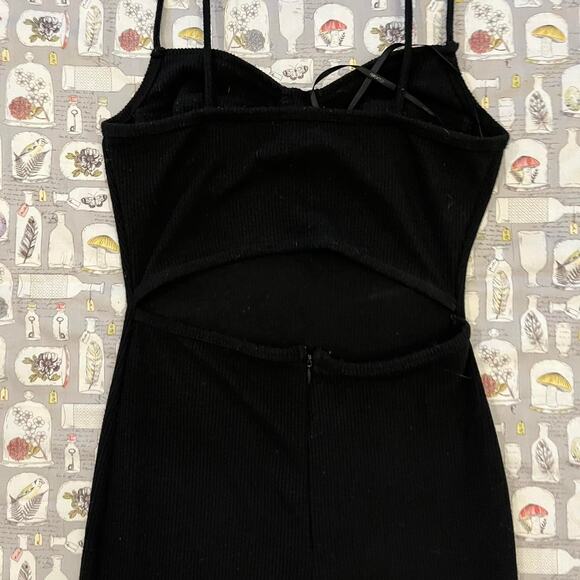 Forever 21 Ribbed body con midi dress - Picture 6 of 6